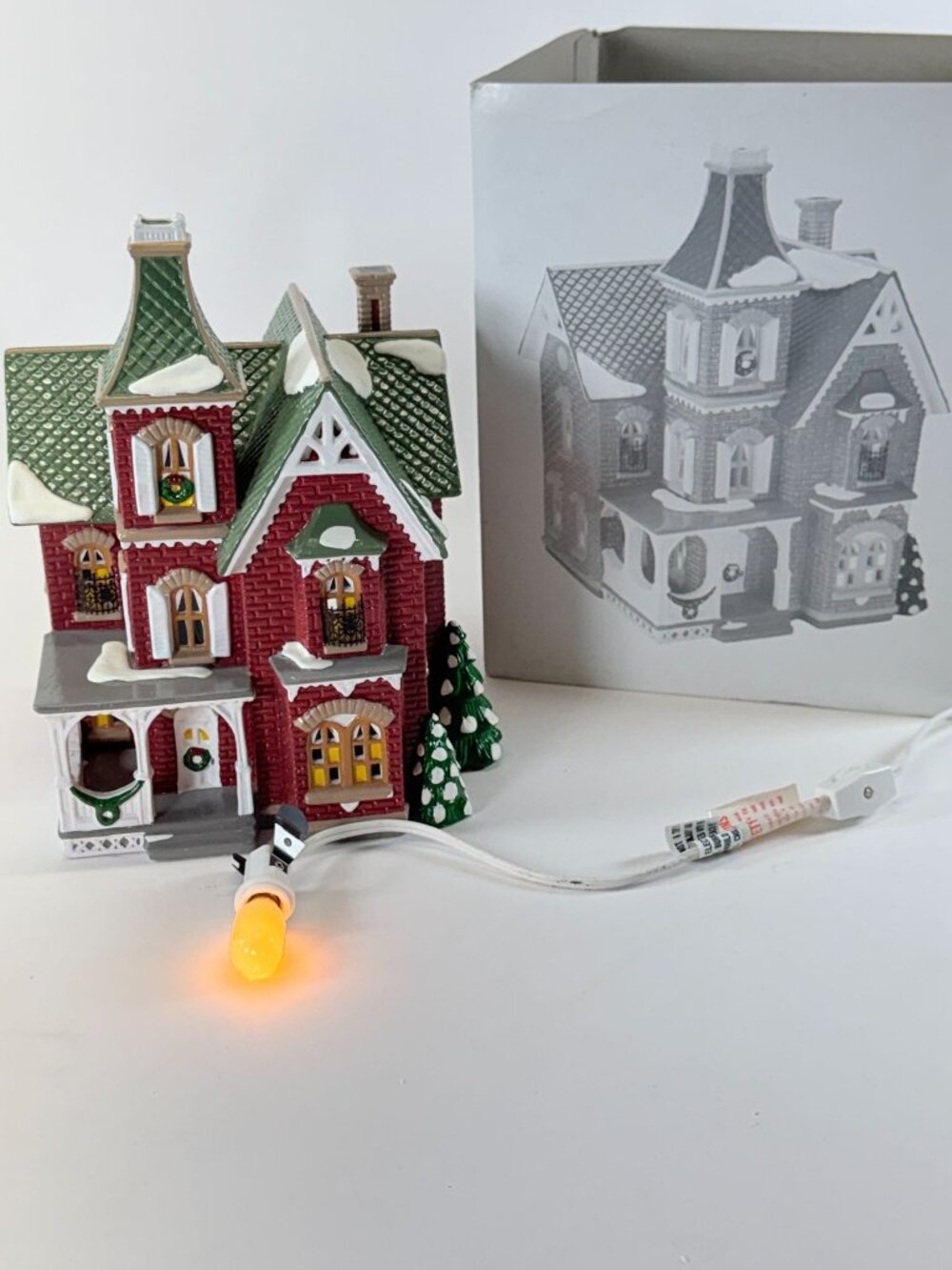 Vintage 1995 Dept 56 The Original Snow Village Beacon Hill Victorian